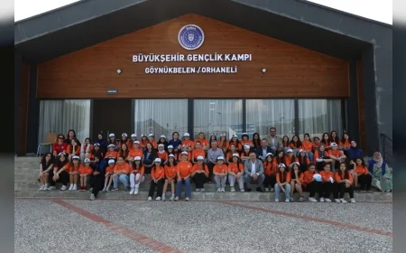 BURSA BÜYÜKŞEHİR BELEDİYESİ GÖYNÜKBELEN GENÇLİK KAMPI’NDA 2026 SEZONUNU DOĞA VE ETKİNLİKLERLE AÇTI