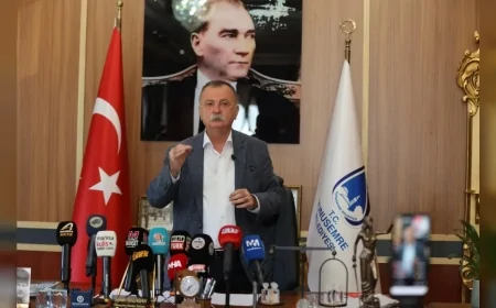 Yunusemre Belediye Başkanı Semih Balaban: “Muradiye’ye Büyükşehir Belediyemizle Birlikte Çok Önemli Yatırımlar Yapıyoruz”