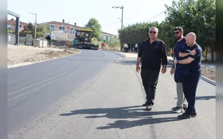 Yalova Belediye Başkanı Mehmet Gürel: “Doğu Sırtı Caddesi’nde ulaşım konforunu artıracak yatırımlarımızı kararlılıkla sürdürüyoruz”
