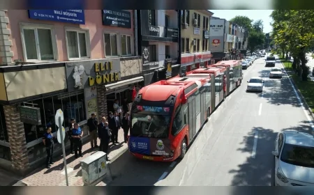 Bursa Büyükşehir Belediyesi Başkan Vekili Şahin Biba: “İnegöl’ü metrobüsle buluşturmayı öngörüyoruz”