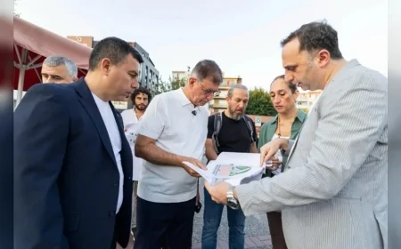 İzmir Büyükşehir Belediye Başkanı Dr. Cemil Tugay: “Karşıyaka’dan Bostanlı’ya Kesintisiz Bisiklet Ulaşımı Sağlanacak”