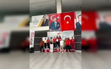 Manisalı Atıcılar Mersin’de Türkiye Şampiyonu Oldu, U-15 Kadınlar Havalı Tüfek Takım Rekorunu Kırdı