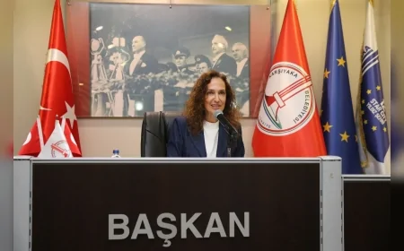Karşıyaka Belediye Başkanı Yıldız Ünsal: “Uluslararası arenada elde ettikleri şampiyonluklarla ülkemizin ve Karşıyakamızın adını başarıyla temsil eden evlatlarımızla ne kadar övünsek az”