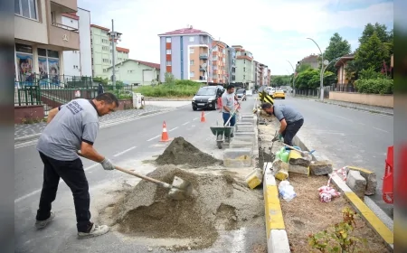Giresun Belediyesi saha ekipleri altyapıdan yeşil alanlara kadar kentin dört bir yanında çalışmalarını sürdürüyor