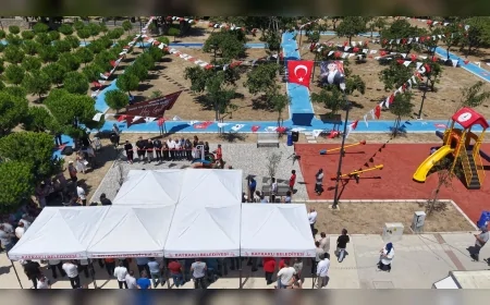 Bayraklı Belediye Başkanı İrfan Önal: “Kent kimliğimizi güçlendirecek çalışmaları sürdüreceğiz”