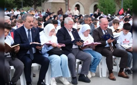Çorum Belediyesi Başkanı Dr. Halil İbrahim Aşgın: "600 yavrumuzla 60 saniyede Kur'an-ı Kerim hatmimizi yaptık"