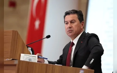 Muğla Büyükşehir Belediye Başkanı Ahmet Aras: “Marmaris’te yapılan çalışmayı destekliyoruz, bunlar cesur kararlar”