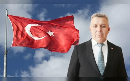 Kandıra Belediye Başkanı Erol Ölmez: “15 Temmuz, milletimizin iradesine sahip çıktığı tarihi bir destandır”