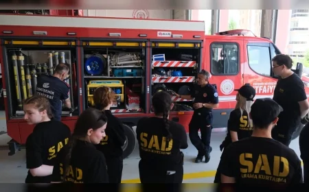 Eskişehir Büyükşehir Belediyesi İtfaiyesi ikinci çeyrekte 526 yangın ve 558 kurtarma olayına müdahale etti