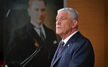 İYİ Parti Genel Başkanı Müsavat Dervişoğlu: “15 Temmuz Araştırma Komisyonu raporunda saklanacak ne var da sümen altı ettiniz”