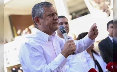 Cumhuriyet Halk Partisi Lideri Özgür Özel: “İstinaf, 57 gün dosyayı elinde tuttu, yukarıdan talimatla aldığı kararı savunmadığını tarih önünde itiraf etti”