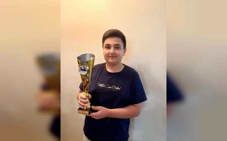 Bursa Büyükşehir Belediyespor sporcusu Aras Önkür, Viyana 2026 Açık Satranç Turnuvası'nda genel klasmanda ikinci oldu