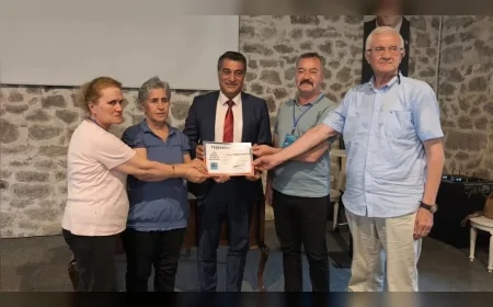 Dünya Jurnalistler Birliği Azerbaycan Genel Başkanı Almaz  İlahe Ehmedova: “Dr. Yasemin Meydan'ın Türk dünyasına yönelik çalışmaları takdirle takip ediliyor”