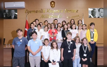 Marmaris Belediye Başkanı Acar Ünlü: “Çocuklarımızın fikirleriyle Marmaris'i daha güzel ve yaşanabilir bir kent haline birlikte getirelim”