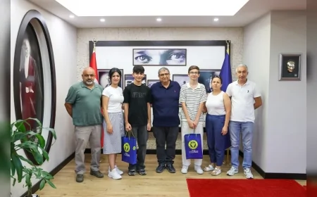 Buca Belediye Başkan Vekili Hüseyin Benzer: “Eğitimde fırsat eşitliği için üzerimize düşeni yapmaya devam edeceğiz”