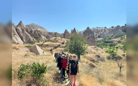 Nevşehir Belediyesi Pilates Kursiyerlerini Kızılçukur Vadisi'nde Doğa Yürüyüşünde Buluşturdu