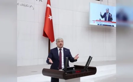 DEVA PARTİSİ GENEL BAŞKAN YARDIMCISI SADULLAH KISACIK: “YABANCI ŞİRKETLERE KDV MUAFİYETİ, ESNAFA BLOKE”