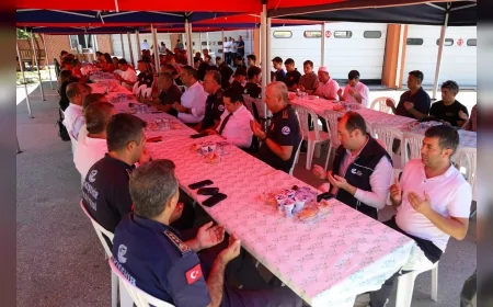Eskişehir Büyükşehir Belediyesi Genel Sekreteri M. Recai Erdir: “Görevleri uğruna canlarını feda eden kahramanlarımızı rahmetle anıyoruz”