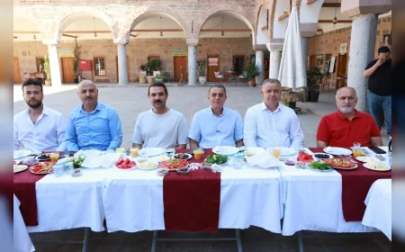 Şehzadeler Belediye Başkanı Hakan Şimşek: “Kurşunlu Han’ı Yaşayan Bir Kültür Ve Sanat Merkezi Haline Getirmekte Kararlıyız”