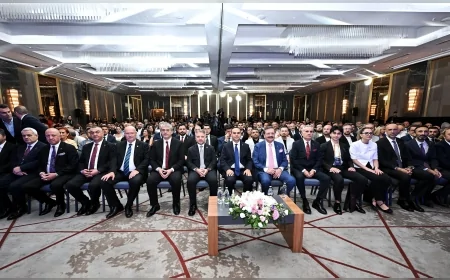 Sanayi ve Teknoloji Bakanı Mehmet Fatih Kacır: “Kendi verisini yönetemeyen ülkeler dijital parya olmaya mahkûm edilecektir”