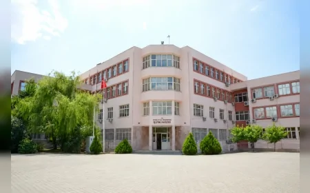Dokuz Eylül Üniversitesi İşletme Fakültesi AACSB Akreditasyonu Alarak Dünyanın Saygın İşletme Fakülteleri Arasına Girdi