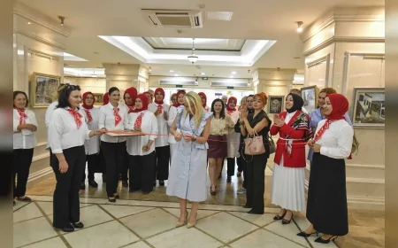 Ankara Büyükşehir Belediyesi Çubuk Kadınlar Lokali'nin "Sanatın Binbir Hâli" Sergisi Başkentlilerle Buluştu