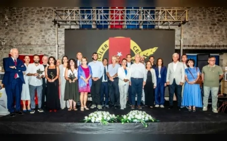 İzmir Gazeteciler Cemiyeti 80. yılını Hasan Tahsin belgeseli ve gazetecilik ödülleriyle kutladı!