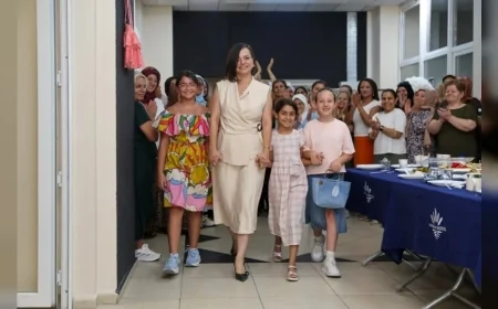 Karabağlar Belediye Başkanı Helil Kınay: “Tekstil Akademi basit bir dikiş kursu değil, bir marka”