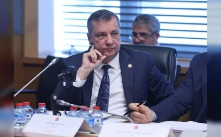 YENİ PARTİ ÇANAKKALE MİLLETVEKİLİ ÖZGÜR CEYLAN: “Dayanışma kampanyamıza ilk 24 saatte 31 bin 934 vatandaşımız 113 milyon 841 bin 910 TL bağış yaptı”
