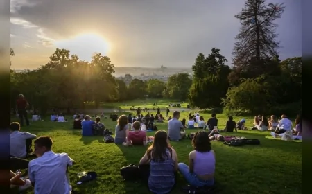 Prag’daki Şehir Parkları Yaz Aylarında Kent Sakinleri ve Turistlerin Dinlenme Noktası Haline Geldi