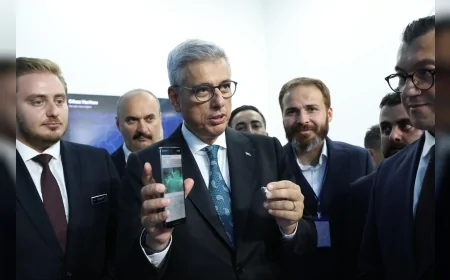 SAĞLIK BAKANI PROF. DR. KEMAL MEMİŞOĞLU: “TÜRKİYE’NİN SAĞLIK VİZYONUNU YERLİ VE MİLLÎ TEKNOLOJİYLE TAÇLANDIRMAYA DEVAM EDECEĞİZ”