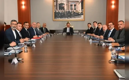 Erzurum Valisi Aydın Baruş: “Veri merkezi yatırımları gelecekteki girişimcilere de yol gösterecek”