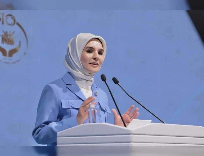 Aile ve Sosyal Hizmetler Bakanı Mahinur Özdemir Göktaş: “Temmuz ayı yaşlı ve engelli aylıkları kapsamında 8,1 milyar lirayı hesaplara yatırmaya başladık”