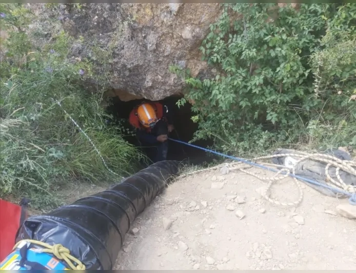 Çorum'da Mağarada Kazı Sırasında Bir Kişinin Mahsur Kaldığı İhbarı Üzerine Arama Çalışması Başlatıldı
