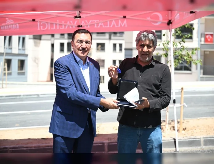 AK Parti Malatya Milletvekili Bülent Tüfenkci: “Vatandaşlarımızın güvenli ve modern yaşam alanlarına kavuşması en büyük önceliğimiz”