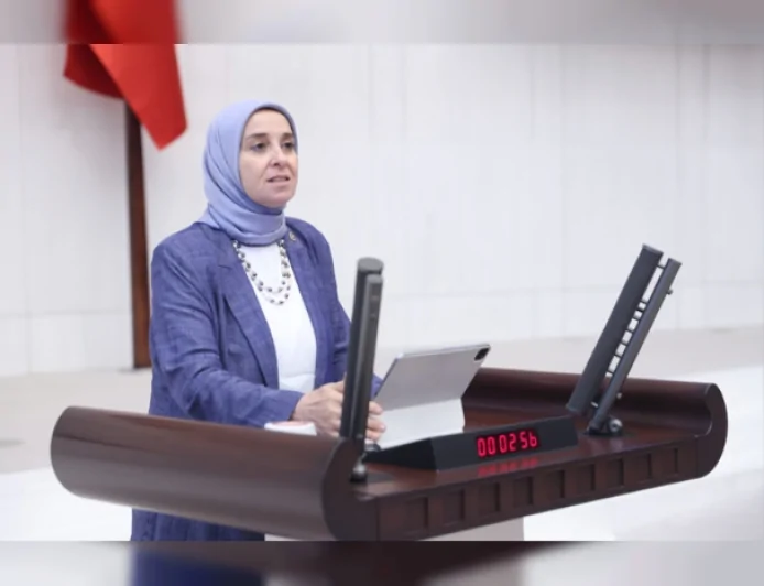DEVA Partisi Genel Başkan Yardımcısı Elif Esen: “Hukuk devleti vatandaşın güvenliğinin, ekonomik istikrarın ve toplumsal barışın temel güvencesidir”