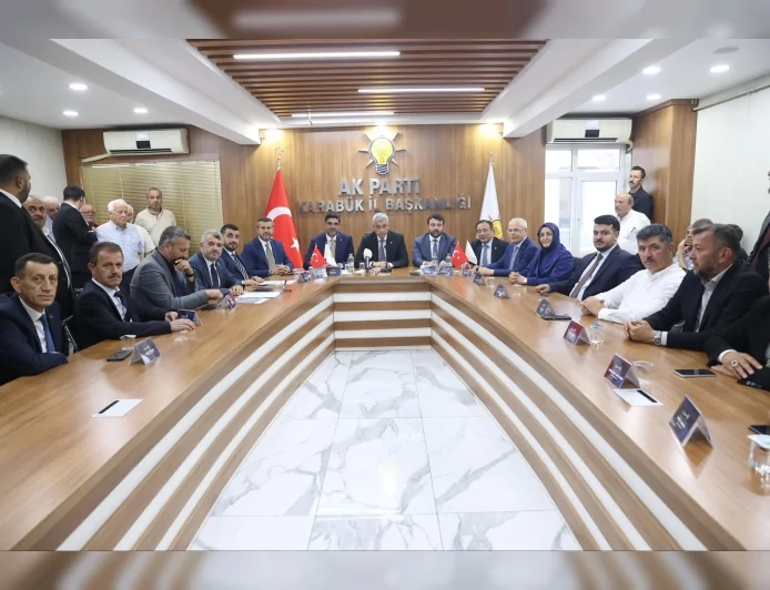 Sağlık Bakanı Prof. Dr. Kemal Memişoğlu: “Karabük’te sağlık hizmetleri ve sağlık yatırımlarını değerlendirdik”