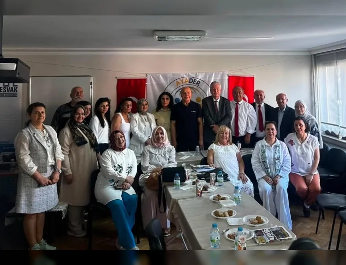 Uluslararası Aile ve Yaşam Akademisi Derneği Genel Başkanlığına Cennet Bayrakal ,Onursal Başkanlığına ise Dr. Ayhan Özkan seçildi