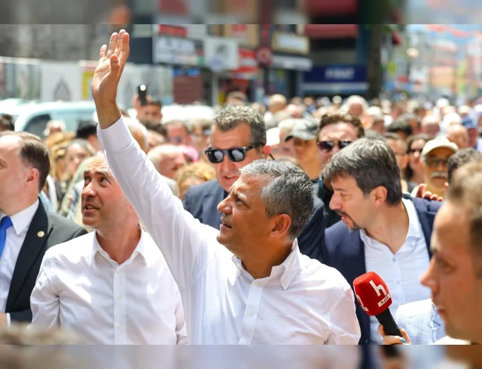 CHP Lideri Özgür Özel: “Erdoğan; cesaretin varsa çık karşımıza da ikinci kez yarışalım, ikinci kez seni yenelim”