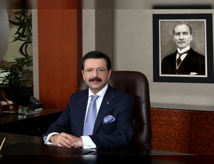 TOBB Başkanı M. Rifat Hisarcıklıoğlu: “Meşru kabul edilebilecek tek idare, yetkisini milletten alan seçilmiş yönetimlerdir”