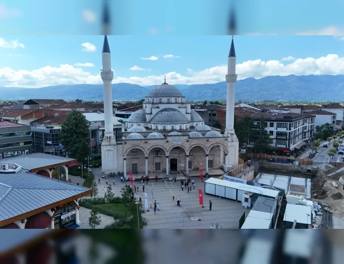 Düzce Belediyesi Yaz Kur’an Kursu Öğrencilerini ‘Hareket Camide’ Projesiyle Sporla Buluşturdu