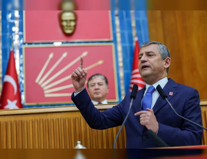 CHP Lideri Özgür Özel: “10 Yılın Sonunda Elde Ne Var FETÖ’nün Siyasi Ayağına Gelince İş Durdu”
