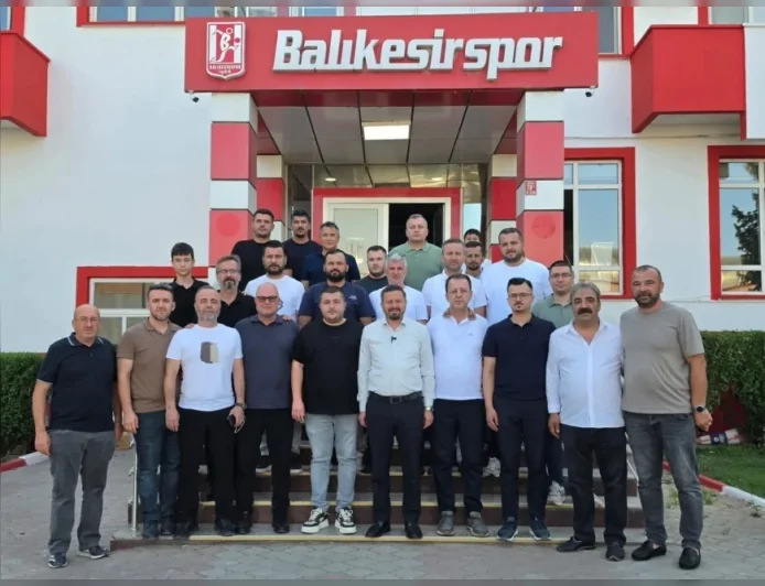 AK Parti Balıkesir İl Başkanı Mehmet Aydemir: “Balıkesirspor’umuzun başarısı için ne gerekiyorsa yapmaya hazırız”