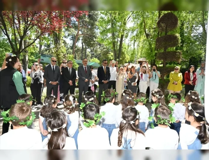 Türkiye Çevre Eğitim Vakfı Yönetim Kurulu Başkanı Doç. Dr. Abdulkadir Ateş: "Çocukların doğayı tanıyan, deneyimleyen ve ormanları koruma sorumluluğunu benimseyen bireyler olarak yetişmesini hedefliyoruz"