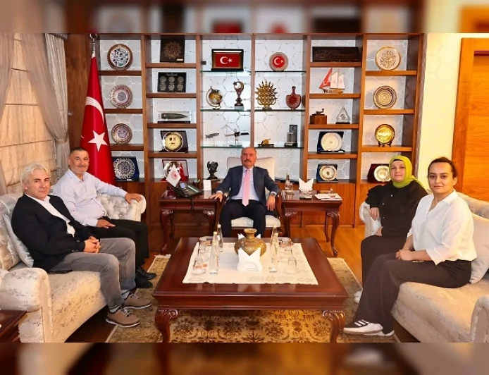 Çorum Kafkas Kültür Derneği Başkanı Ömer İder, Vali Ali Çalgan'ı Kafkas Festivali'ne davet etti