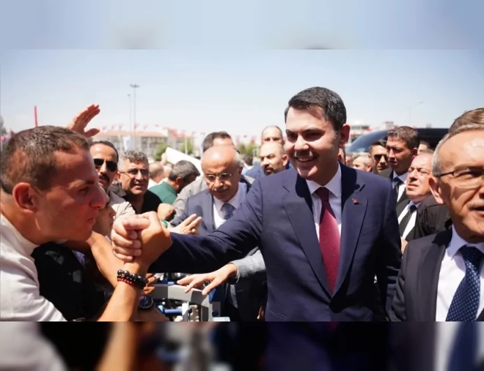 Çevre, Şehircilik ve İklim Değişikliği Bakanı Murat Kurum: “Gördük ki geçici kampanyalar birer rüzgardır, milletin asıl güvencesi güçlü devlettir”
