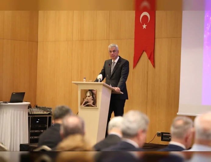 Sağlık Bakanı Prof. Dr. Kemal Memişoğlu: “Sağlıkta Üreten Bir Türkiye Hedefi Doğrultusunda Kararlılıkla Çalışmaya Devam Edeceğiz”