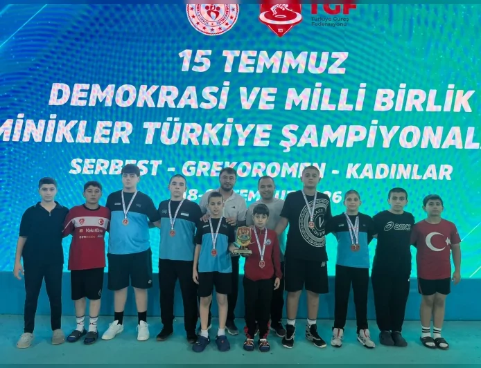 Yıldırım Belediye Başkanı Oktay Yılmaz: “Gençlerimize sunduğumuz spor imkanlarının başarıyla taçlandığını görmek bizim için büyük mutluluk”