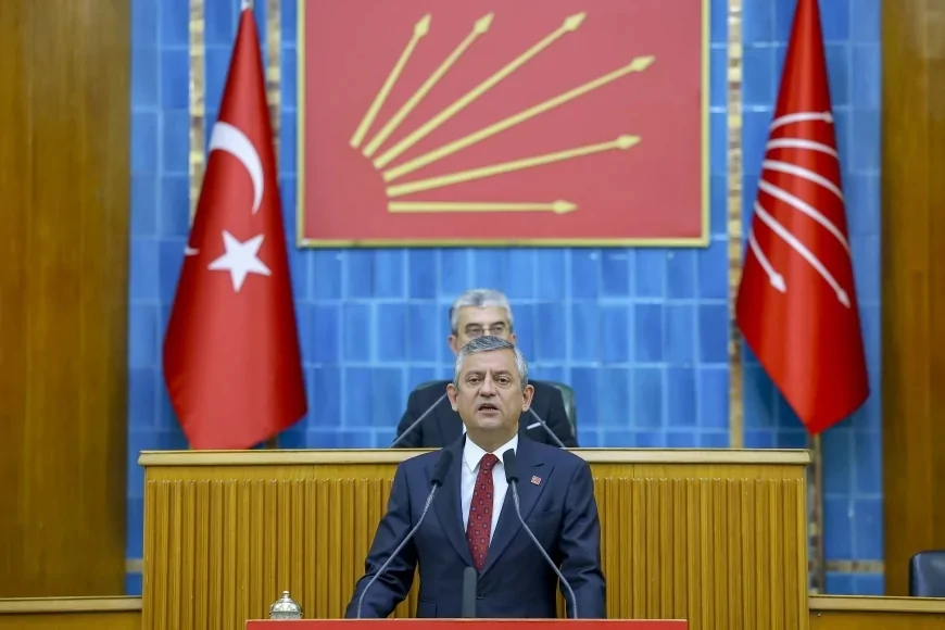 Cumhuriyet Halk Partisi Lideri Özgür Özel: “Elbette Olacak Kaderdir Ama Kader De Gayrete Aşıktır; Bir Kapı Kapanırsa Yenileri Açılır”