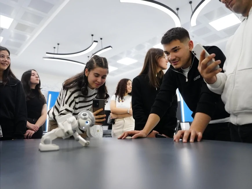 DÜZCE BİLİM MERKEZİ’NDE TÜBİTAK DESTEKLİ YAZ AKADEMİLERİ BAŞLIYOR ROBOTUNU TASARLA VE KODLA TEMASIYLA BAŞVURULAR 4 TEMMUZ’A KADAR DEVAM EDİYOR